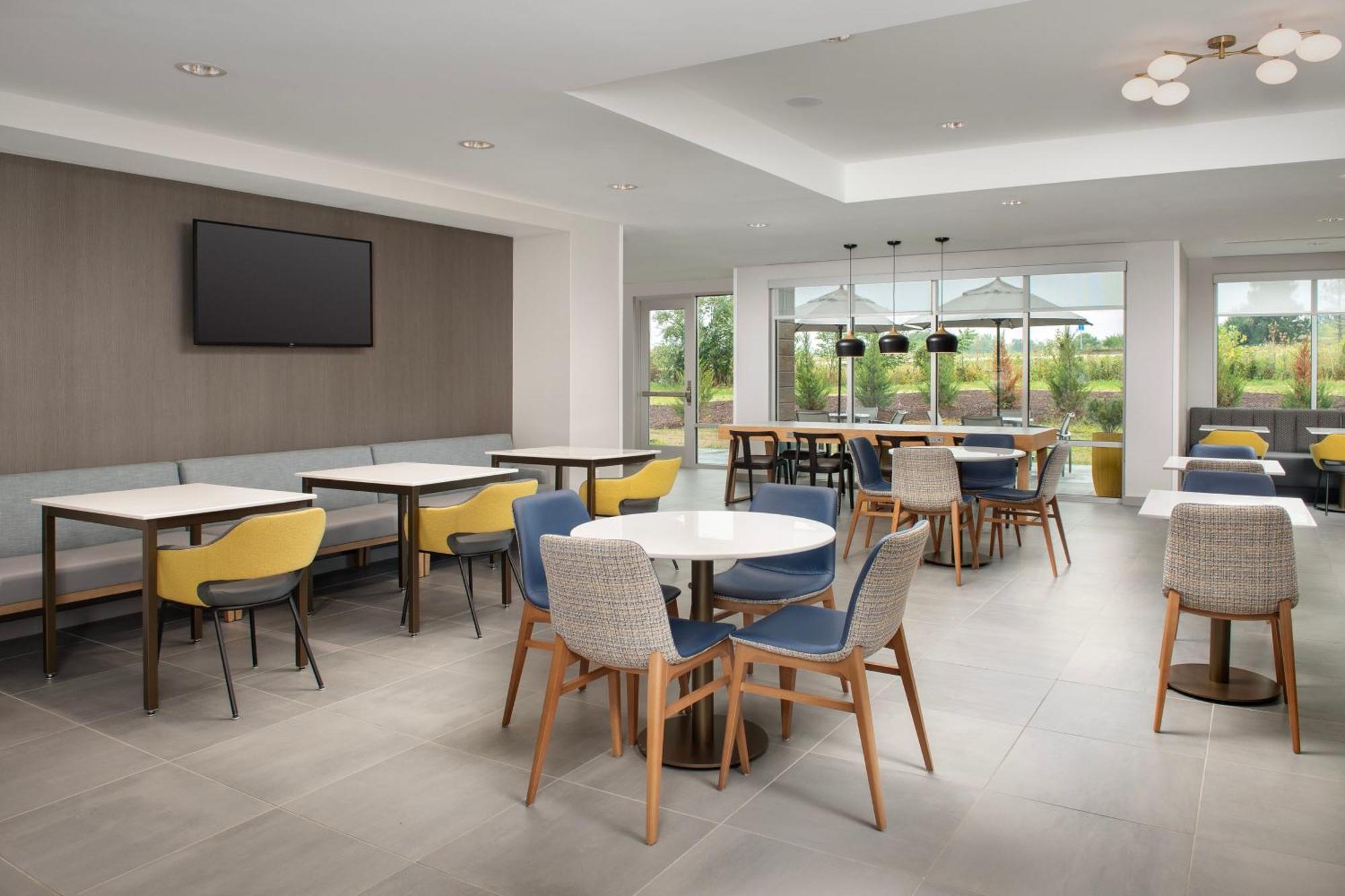 Towneplace Suites By Marriott Cincinnati Mason Exterior foto